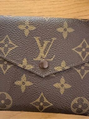 Louis Vuitton Monogram Elise Compact Wallet